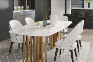 Bí Quyết Trang Trí Bàn Ăn Gia Đình Độc Đáo